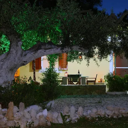 Ferienhaus Anthia's Country House Áyios Nikítas